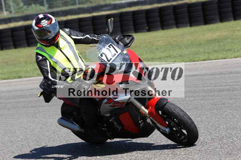 /43 08.08.2025 Discover the Bike ADR/Bike 1 gruen/227